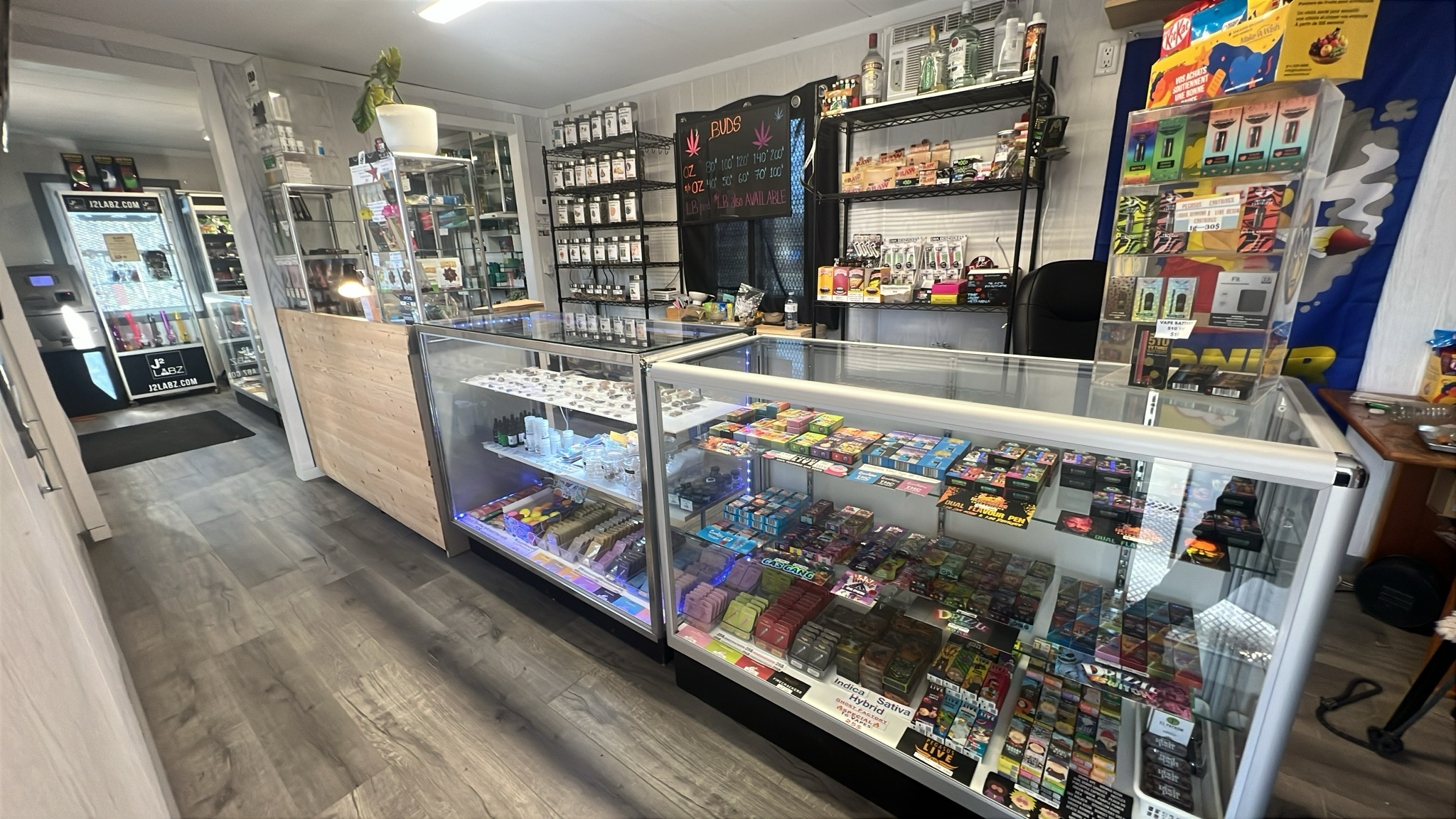 The Bud Shack vs Bear’s Den Cannabis: An Honest Comparison
